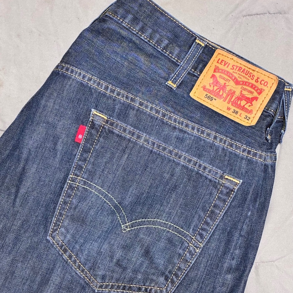 Levis 569 Loose Straight Jeans Mens 38x32 Dark Wash Denim WaterLess 00569-0127